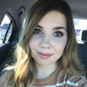 Meet your Posher, Micaela